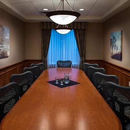 Hilton Garden Inn Tri-Cities/Кениуик Екстериор снимка