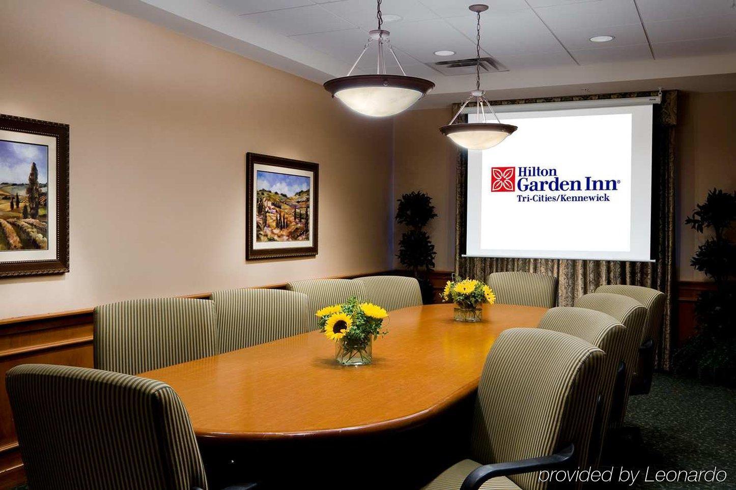 Hilton Garden Inn Tri-Cities/Кениуик Съоръжения снимка