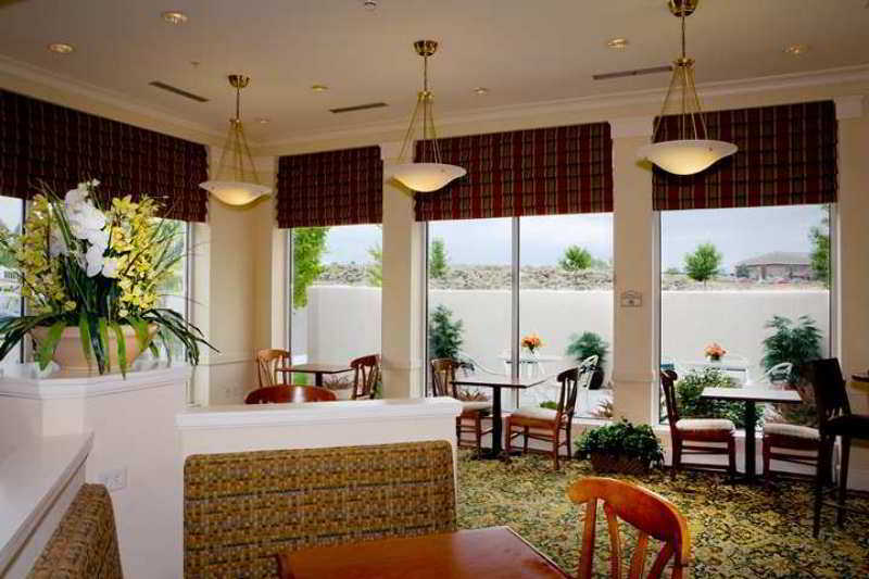 Hilton Garden Inn Tri-Cities/Кениуик Ресторант снимка